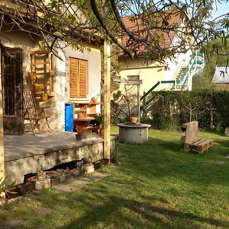 Kisfaludy House Apartment *